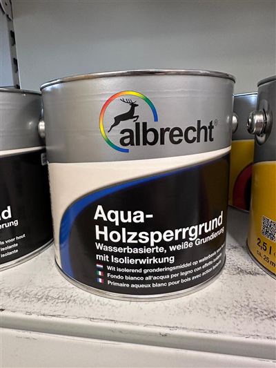 Albrecht Aqua-Holzsperrgrund, Gebinde im Regal bei Karsen Baustoff
