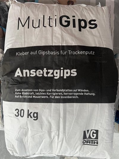 MultiGips Ansetzgips, Gebinde im Regal bei Karsen Baustoff